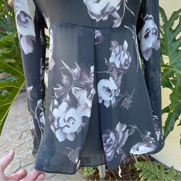 90’s Forever 21 sheer floral top - Picture 7 of 9